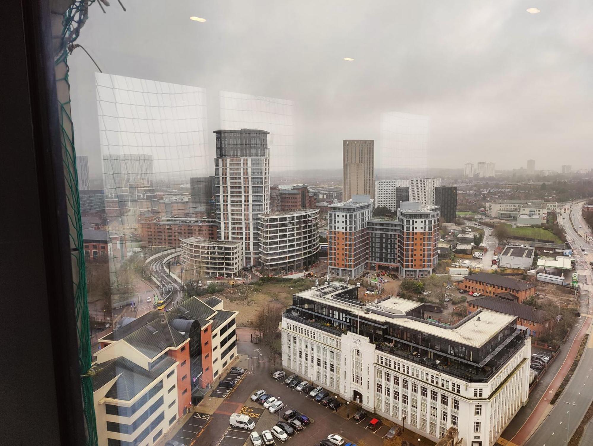 Quayside Penthouse 2 Bedroom Ensuite Near Media City & Manchester United Dış mekan fotoğraf